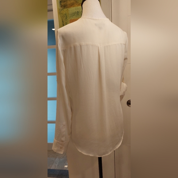 Express Cream Button Down Shirt - Picture 5 of 8